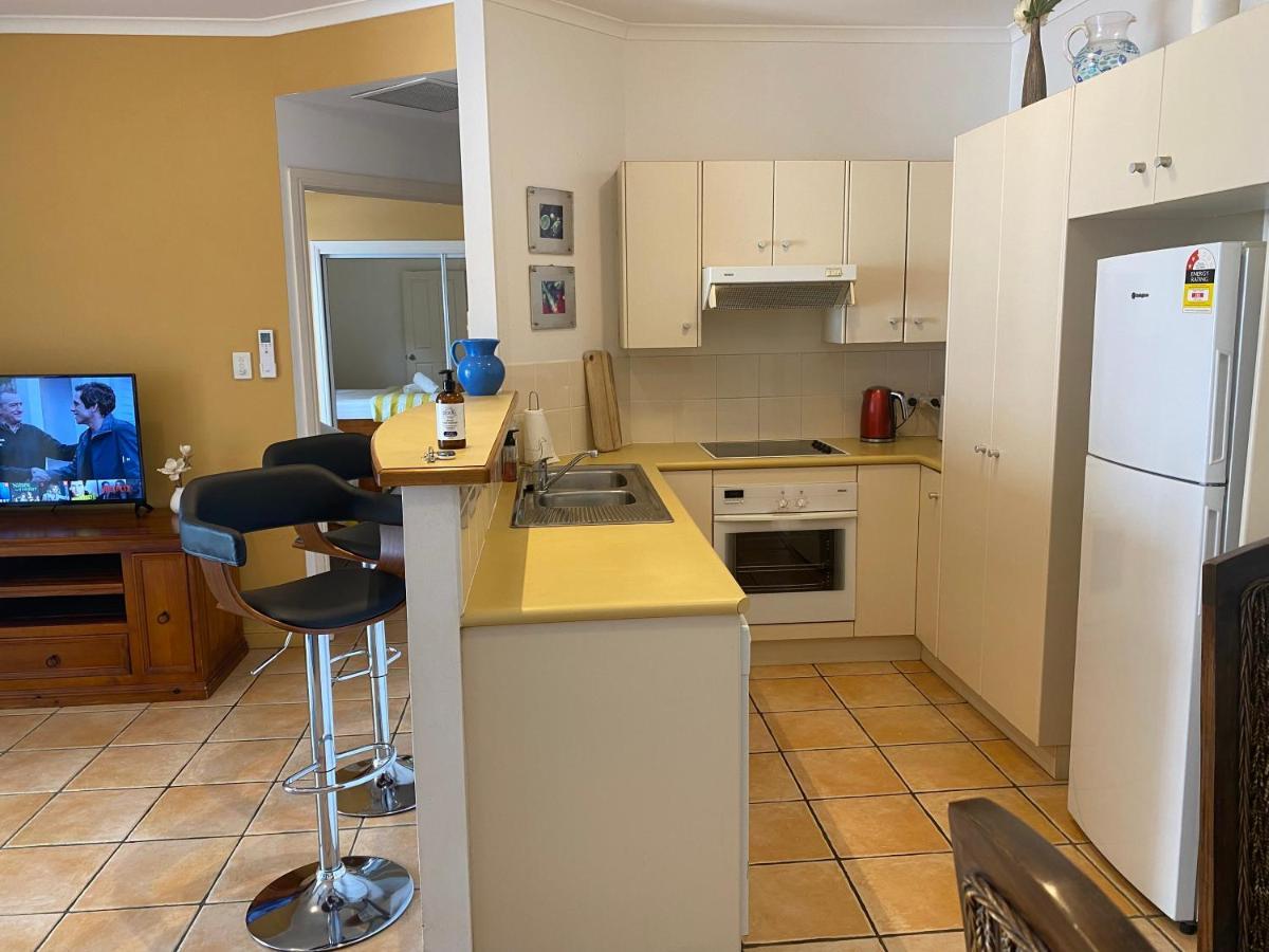 פורט דוגלאס Tropical One Bedroom Apartment At The Mediterranean מראה חיצוני תמונה