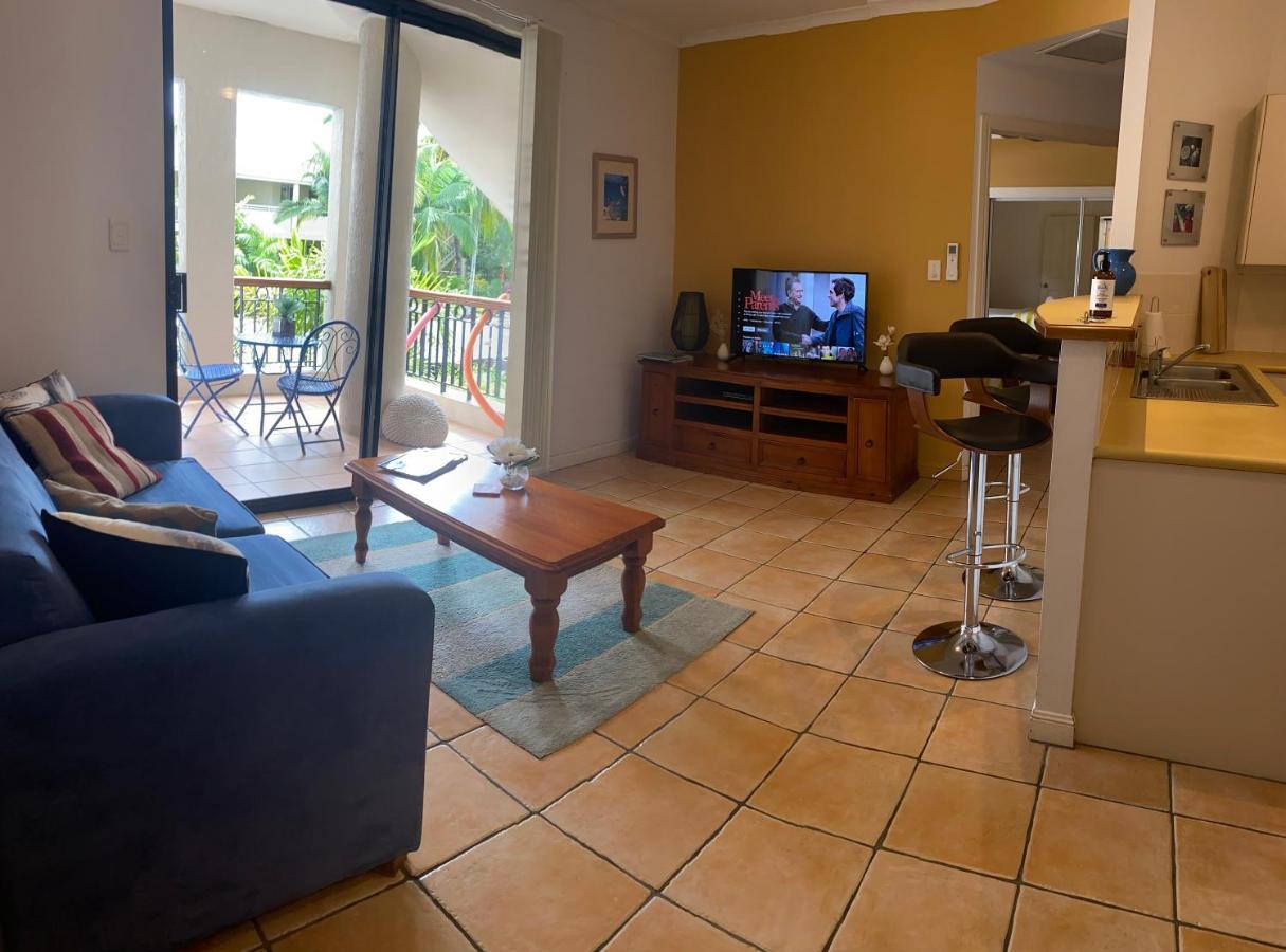פורט דוגלאס Tropical One Bedroom Apartment At The Mediterranean מראה חיצוני תמונה